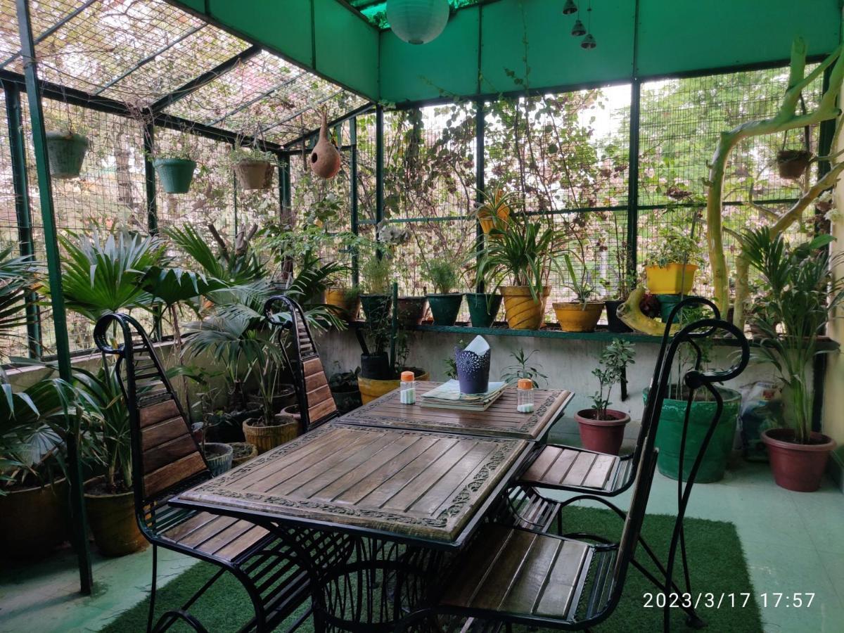 Max Guest House Агра Екстериор снимка